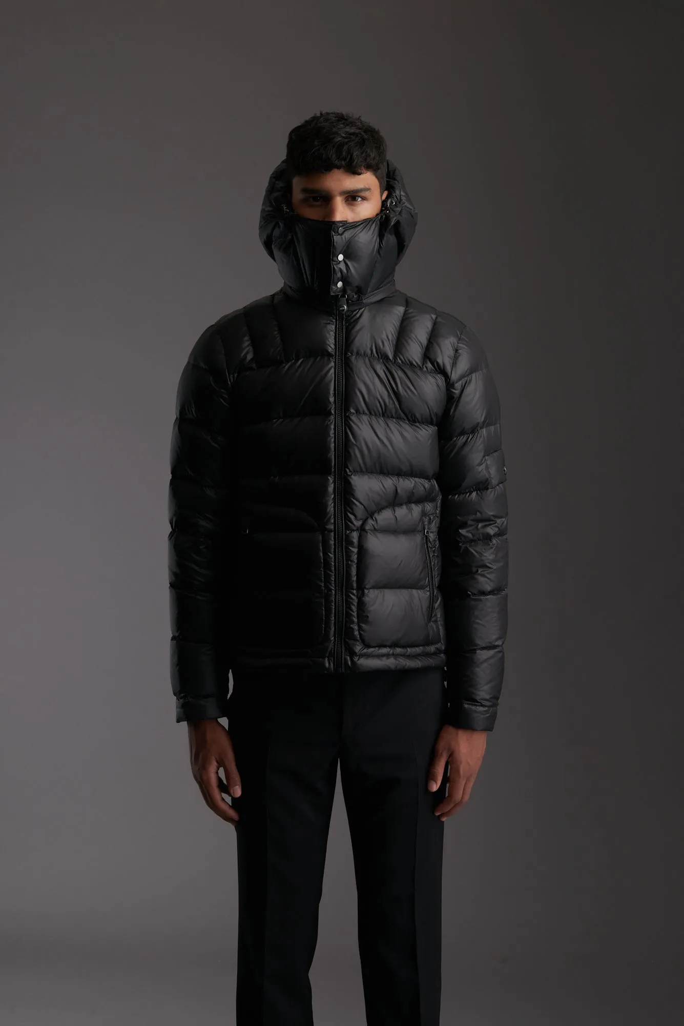 New York Lightweight Down Carbon Black