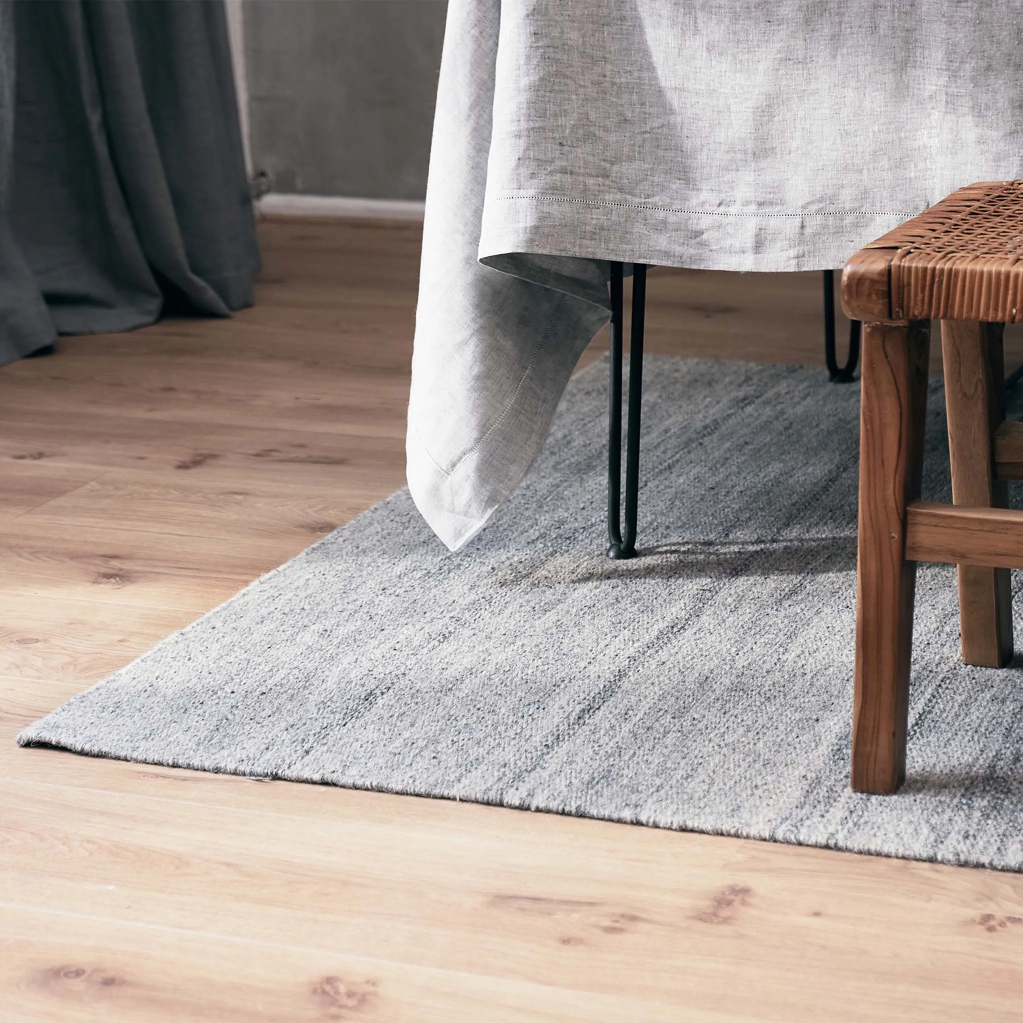 Patan Rug [Grey melange]