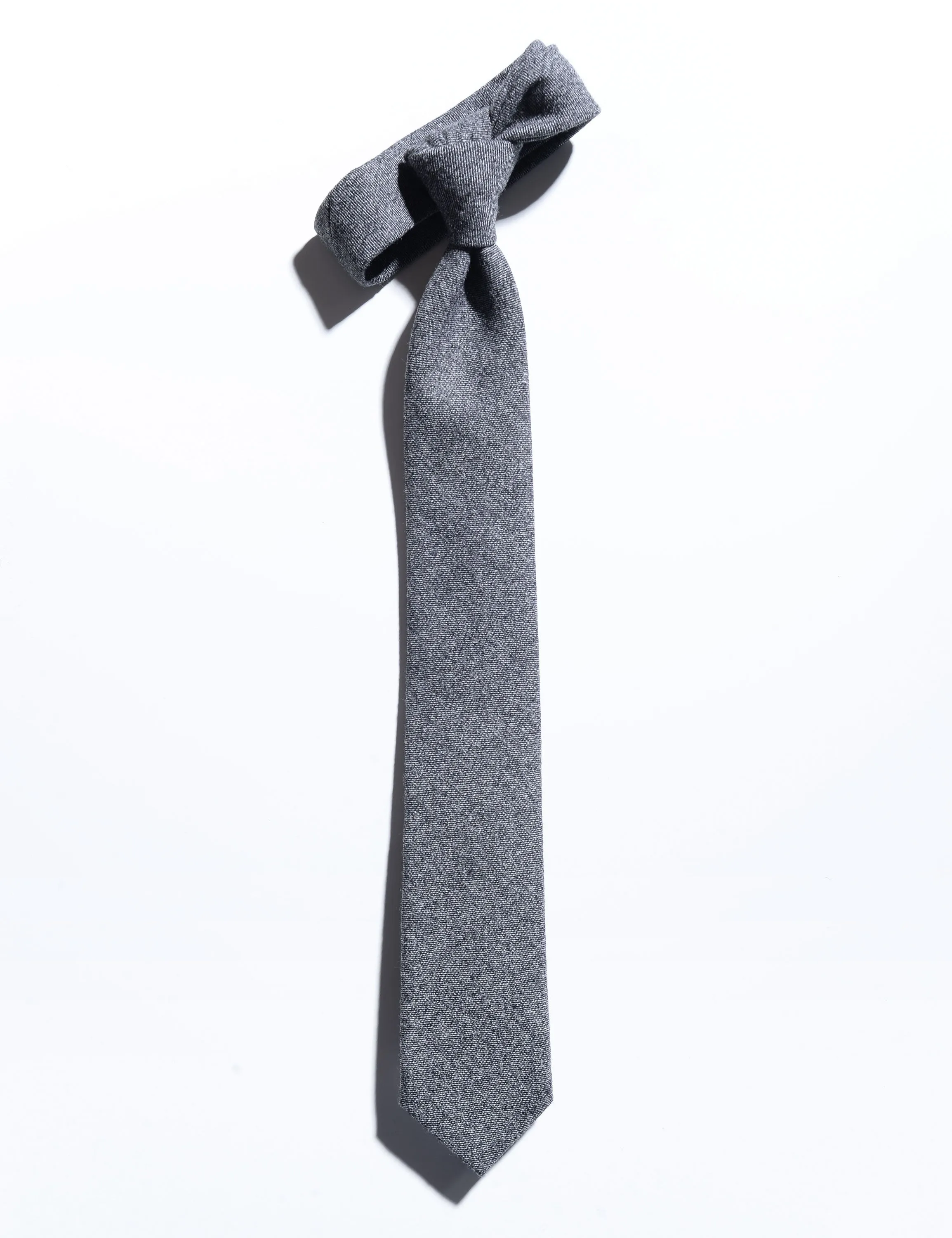 Super 130s Wool Flannel Tie - Salt & Pepper Gray