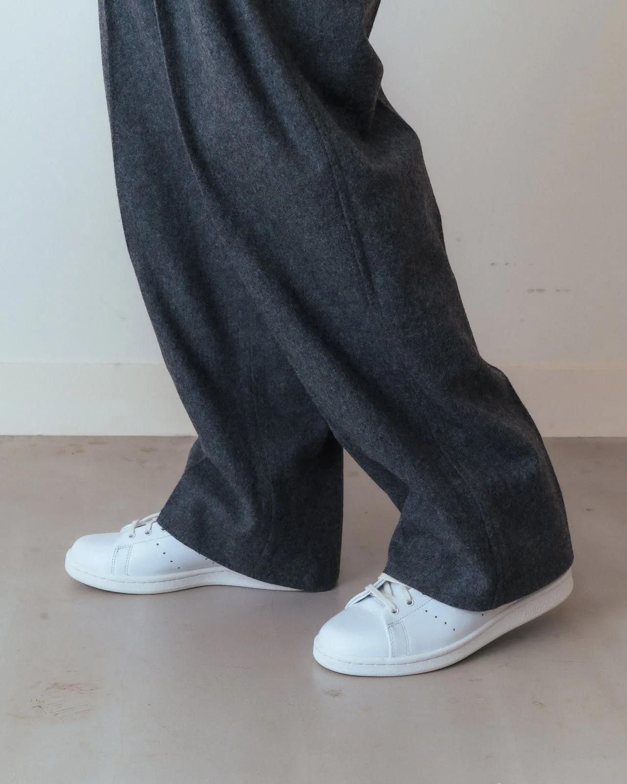 WOOL FLANNEL TOMBOY PANTS